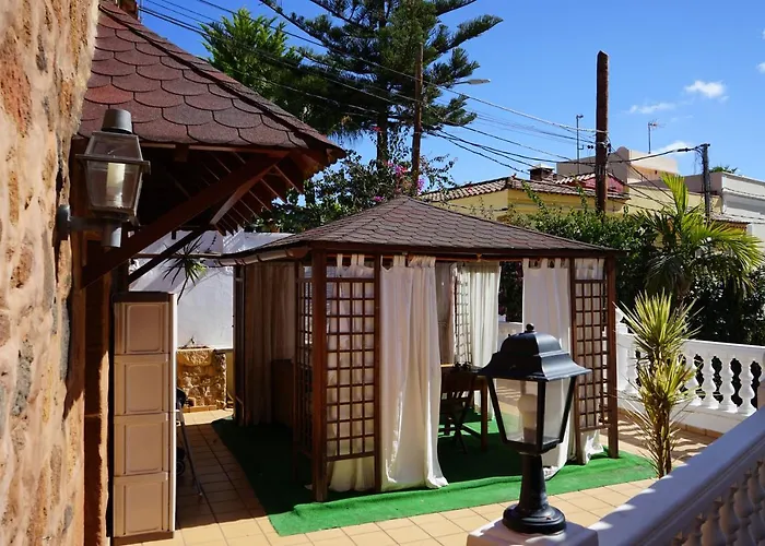 Montsant Tatil Evi *